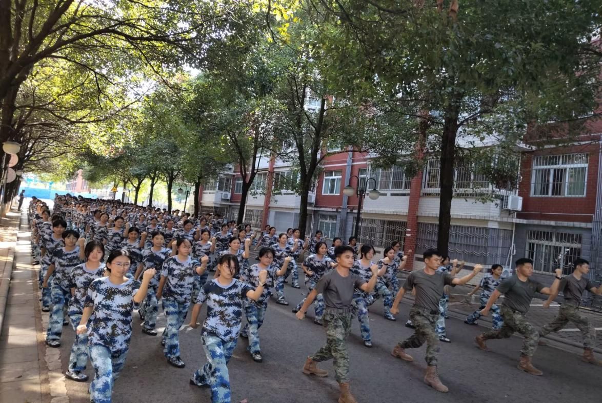 军训10